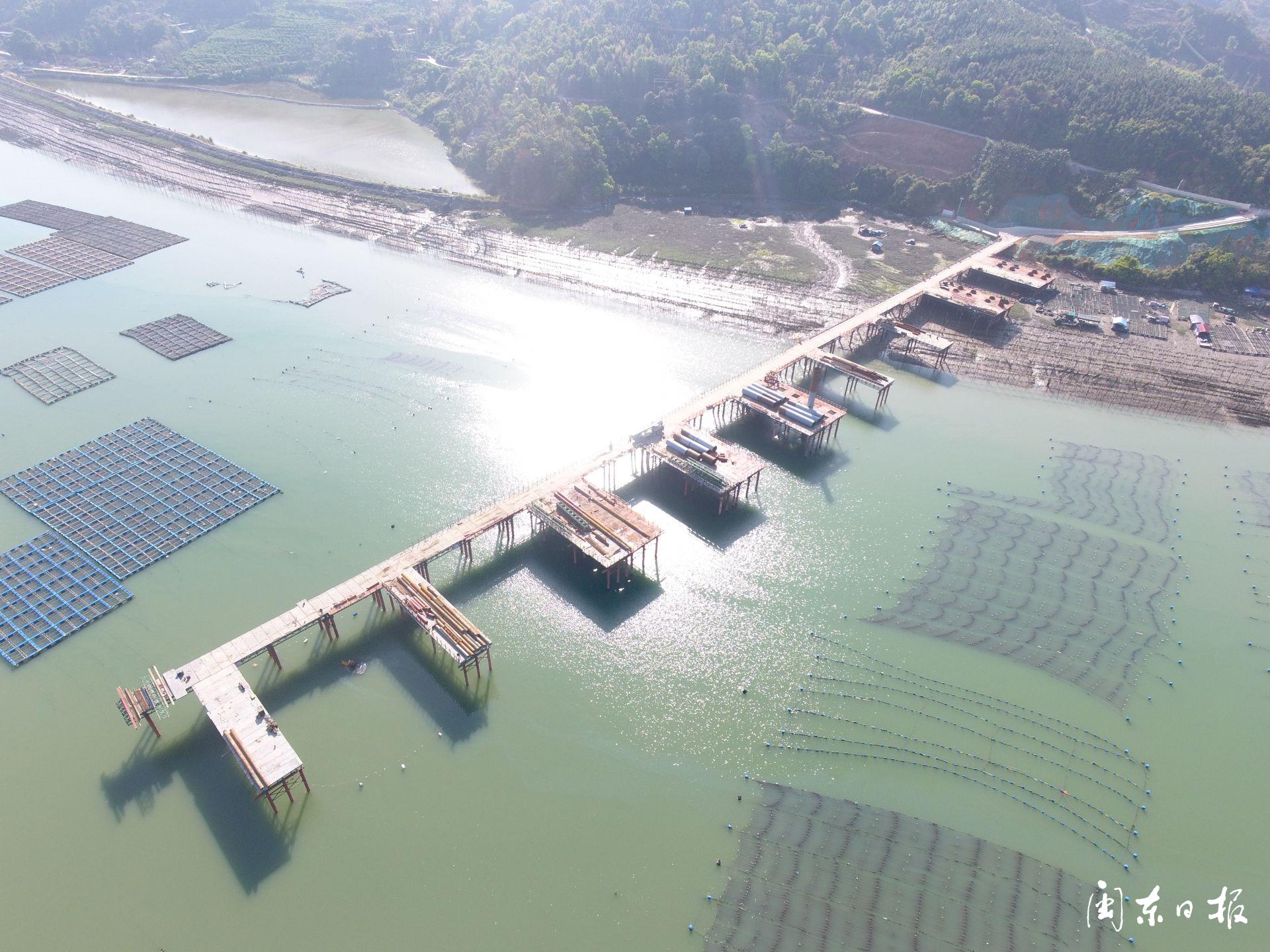 宁上高速霞浦福安段控制性工程盐田港特大桥桩基完成过半_宁德网